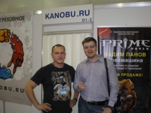 Пётр Сальников (АК) слева <br />Пётр (PITOS) справа