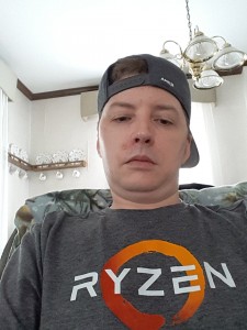 DFTdjOGUQAABepe.jpg large.jpg